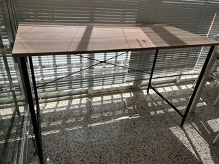 Escritorio JYSK Madera