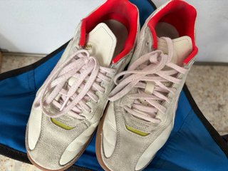Zapatillas Reebok Beige y Rosa
