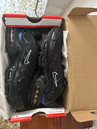 Nike Air Max Plus Negro Multicolor