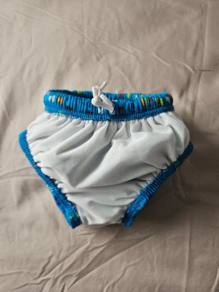 Bañador pañal antifugas peces