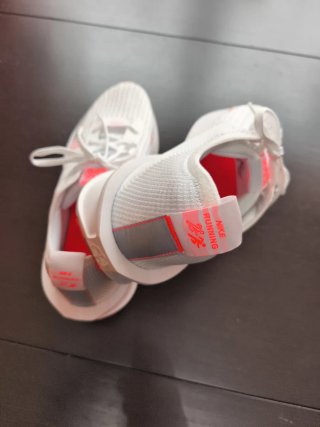 Nike Interact Run Talla 44 Blanco/Naranja