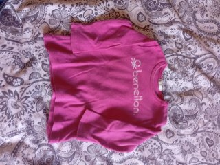 Lote Falda y Camiseta Benetton Niña.