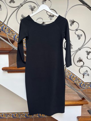 Vestido negro manga larga