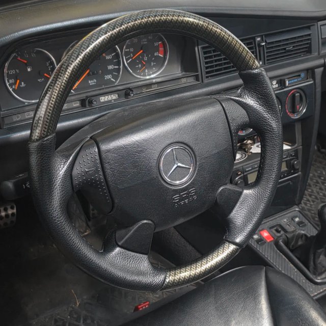 Volante Mercedes Carbono piel Negro