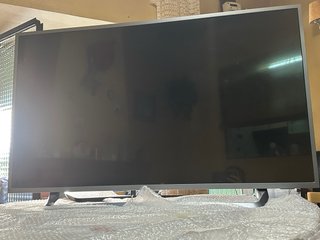 TV Philips Negra 49”