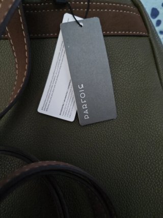 Mochila Parfois caqui mujer nueva etiqueta.