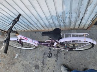 Bicicleta niña morada