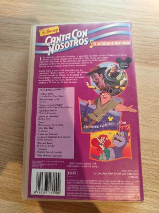 VHS El Jorobado de Notre Dame: Canta con Nosotros