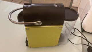 Macchina da caffè De'Longhi Nespresso a capsule
