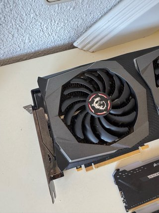 MSI RTX 2070 Super + 2x RAM Corsair