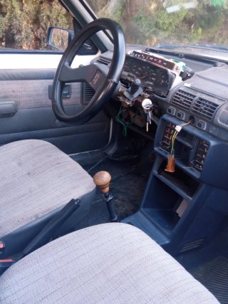 Peugeot 205 1986