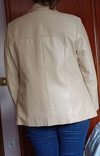 Chaqueta de cuero Castilpiel beige mujer