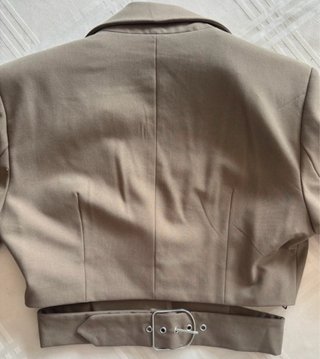 Blazer corto Stradivarius marrón T. M