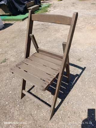 Sillas de madera plegables