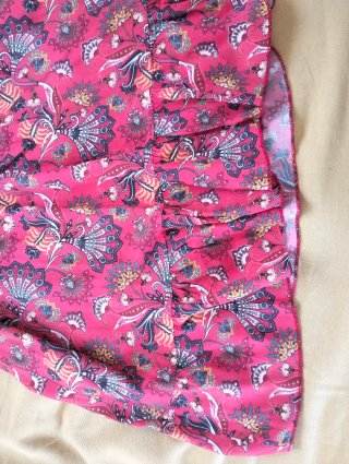 Vestido estampado volantes