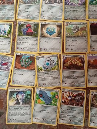 Lote 28 Cartas Pokémon Tipo Acero