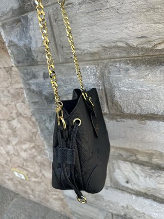 Borsa secchiello nera