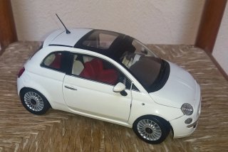 MODELLINO NUOVA FIAT 500 SCALA 1/18 MONDO MOTORS