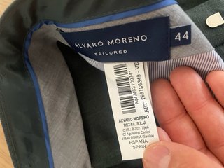 Traje Alvaro Moreno Verde Casi Nuevo
