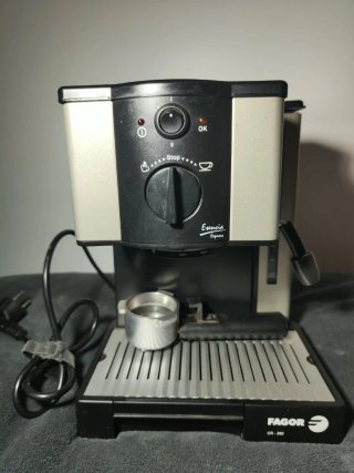 Cafetera Fagor CR-282 Esencia express