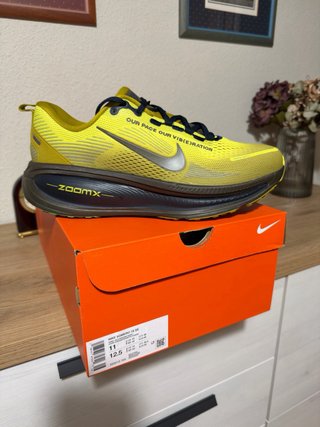 Nike Air Zoom Vomero 18 T45 Nuevas