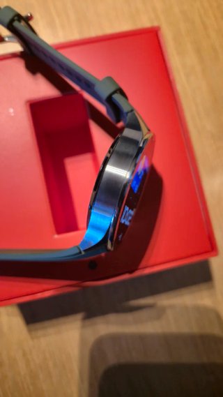 OnePlus Watch 3 Plata y verde