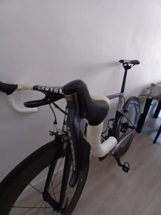 Canyon Aeroad CF SLX