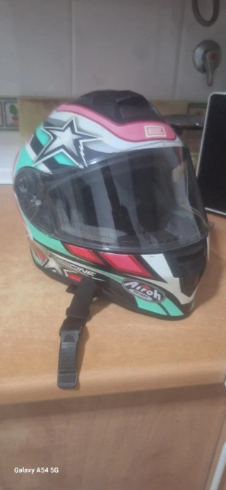 Casco origine nin̈o