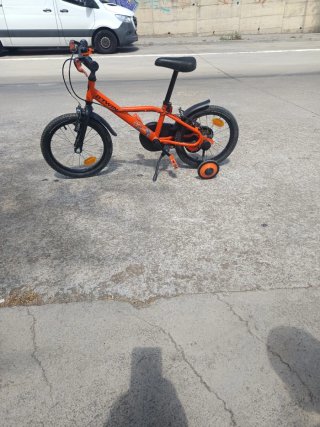 Bicicleta infantil naranja