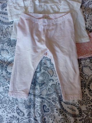 Conjunto bebé niña : rebeca y leggins