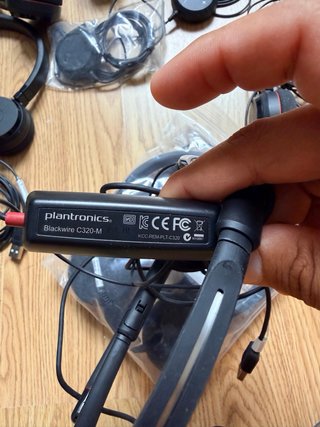 8 - Auriculares Jabra Evolve 20 Stereo MS
