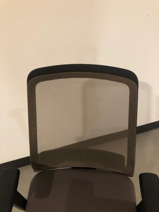 Silla de oficina ergonómica giratoria