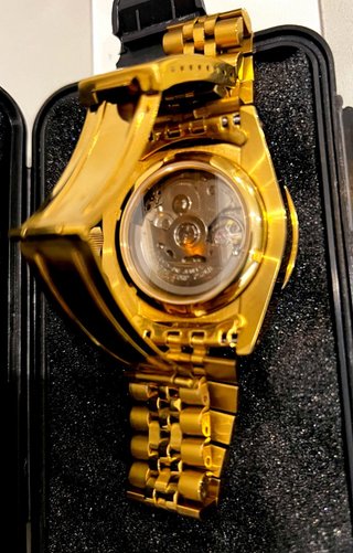 Reloj Seiko 5 Automático Dorado