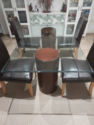 4 Sillas de comedor Ikea funda piel marrón