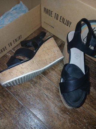 Cuñas Negras Talla 38