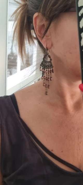 Pendientes largos marrones