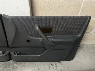 Paneles Puertas Ford Escort MK4