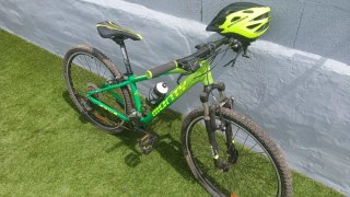Bicicleta Monty Verde y Negra