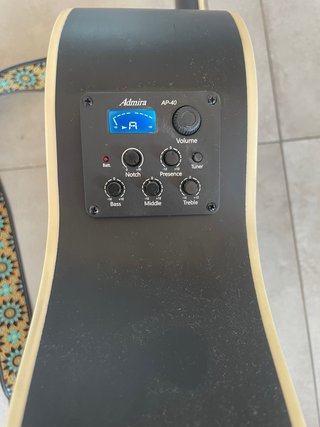 Guitarra Electroacústica Admira Negra