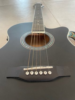 Guitarra Electroacústica Admira Negra