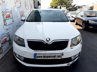 Skoda 5e5807421 paragolpes trasero octavia 1111605