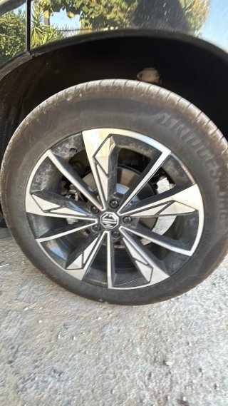 Bridgestone  ALENZA 001 225/55/19 99V