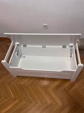 Banco baúl blanco infantil