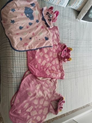 Poncho Unicornio Baño 12 Meses
