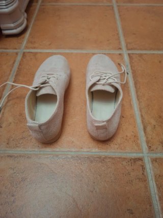 Zapatos Beige Talla 37 sin usar