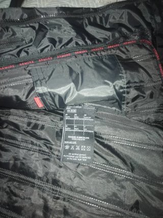 Chaqueta de moto ARMURE negra usada dos veces XL42