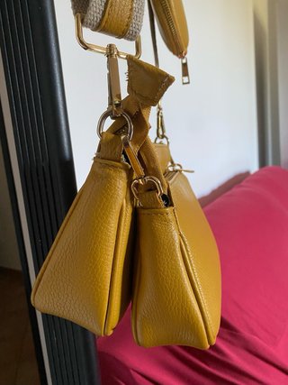 Borsa a tracolla gialla con portamonete