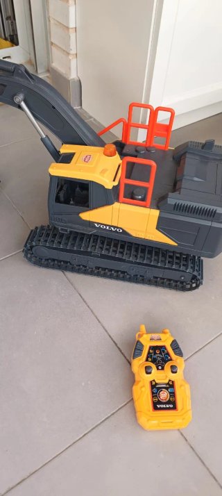Excavadora Volvo Radiocontrol RC como Nueva