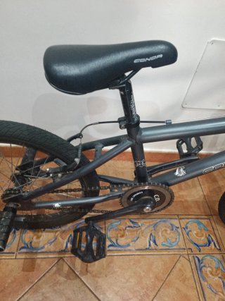 Bicicleta BMX Color Negra