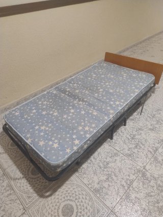 Cama Plegable 90 cm  Metálica con Colchón